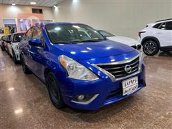 نيسان فيرسا